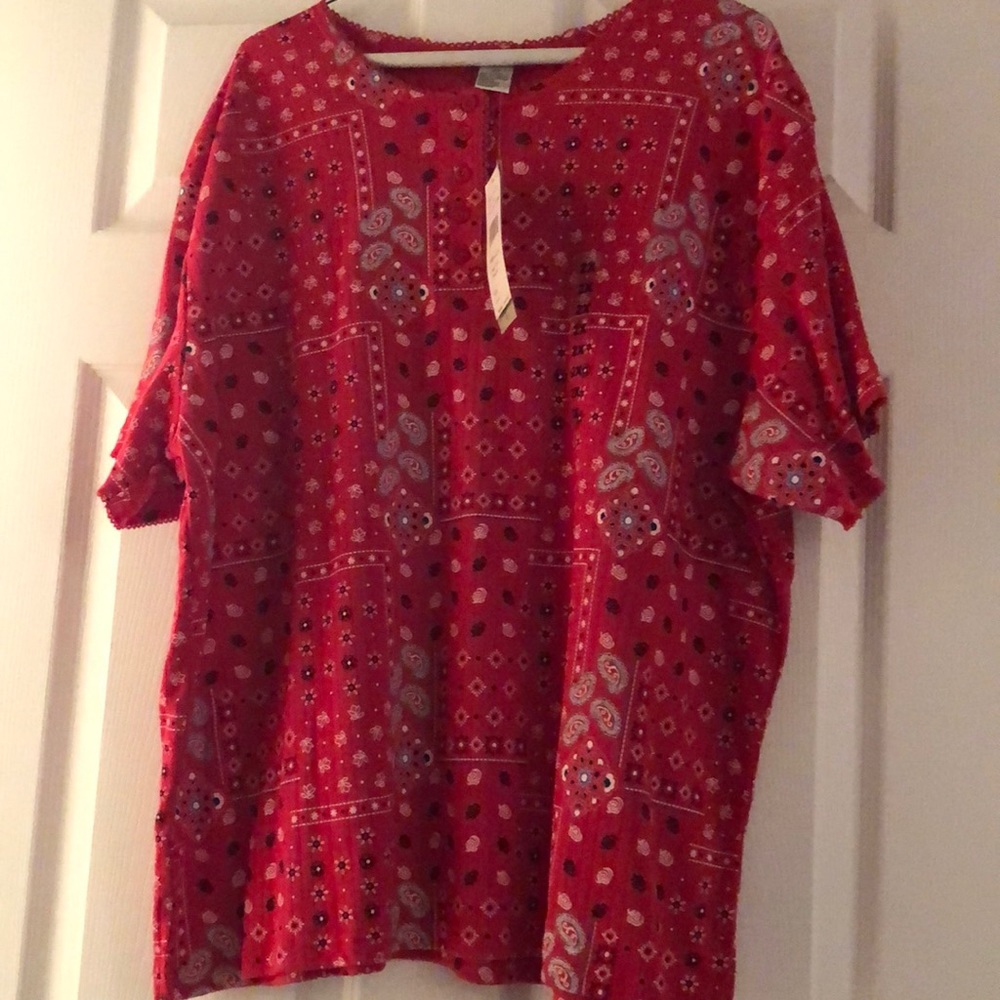 Rebecca Malone NWT tee